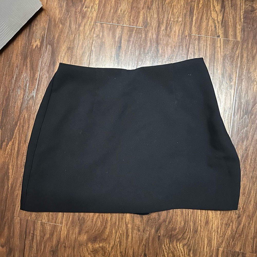 Abercrombie & Fitch Black Mini Skirt